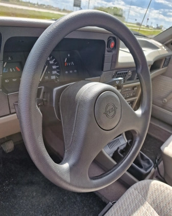 Opel Kadett cena 5500 przebieg: 117000, rok produkcji 1991 z Wrocław małe 137